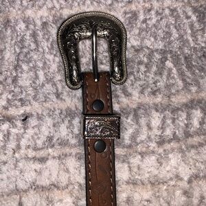 Western style leather belt 

Barely worn if at all